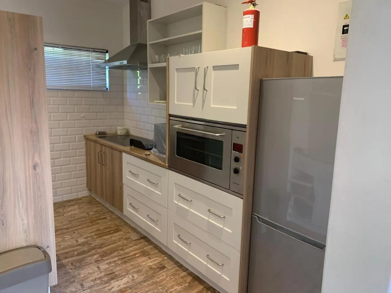 Sanji'S Cottages Somerset West Apartment